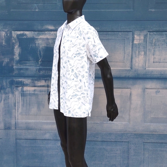 Divided (H&M) Men's Skate Board Culture Patterned Short Sleeve Summer Shirt - Picture 12 of 17